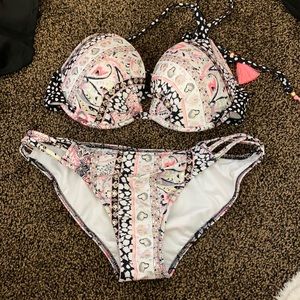 Victoria’s Secret Bikini